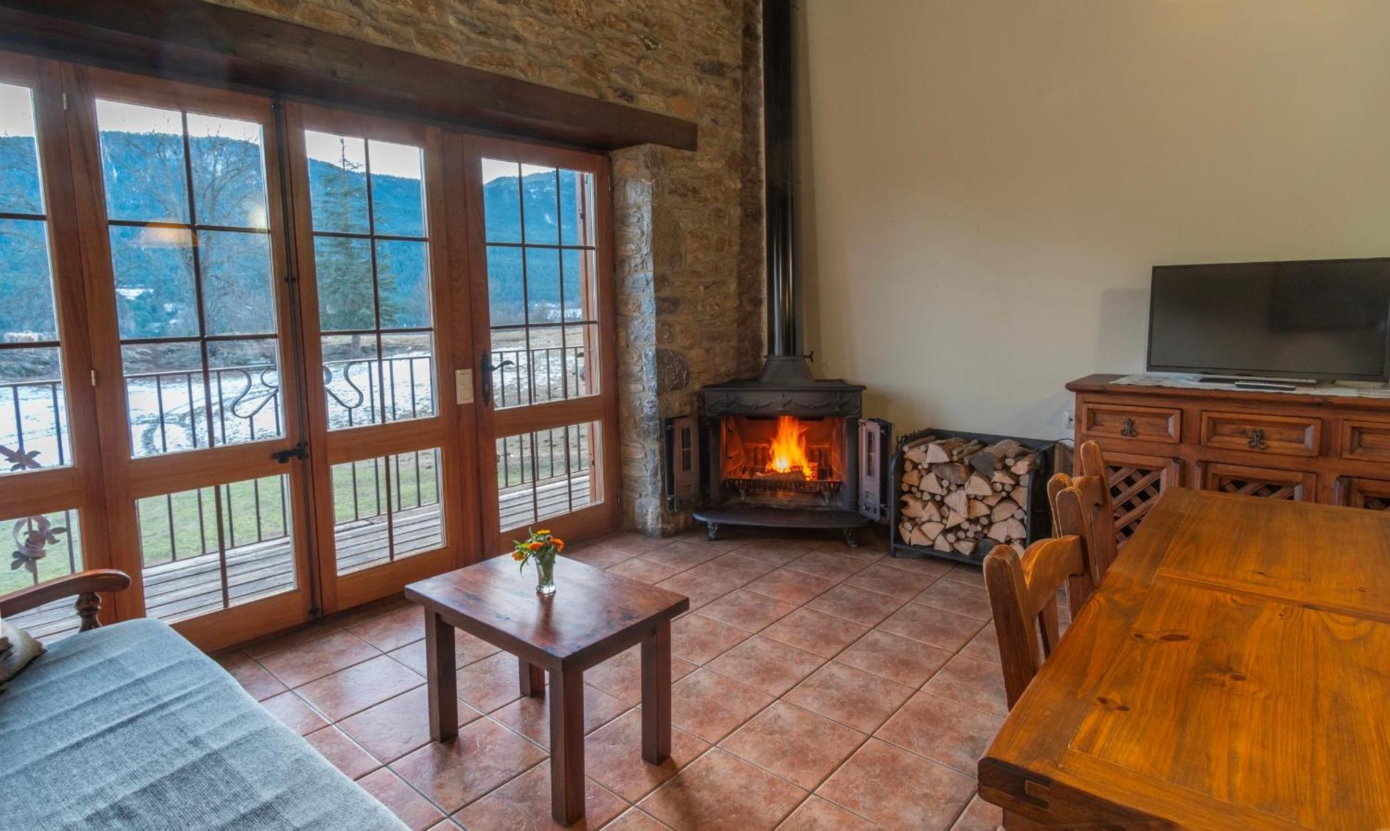 Can Tubau - Casa Rural - Apartaments Campelles Luaran gambar