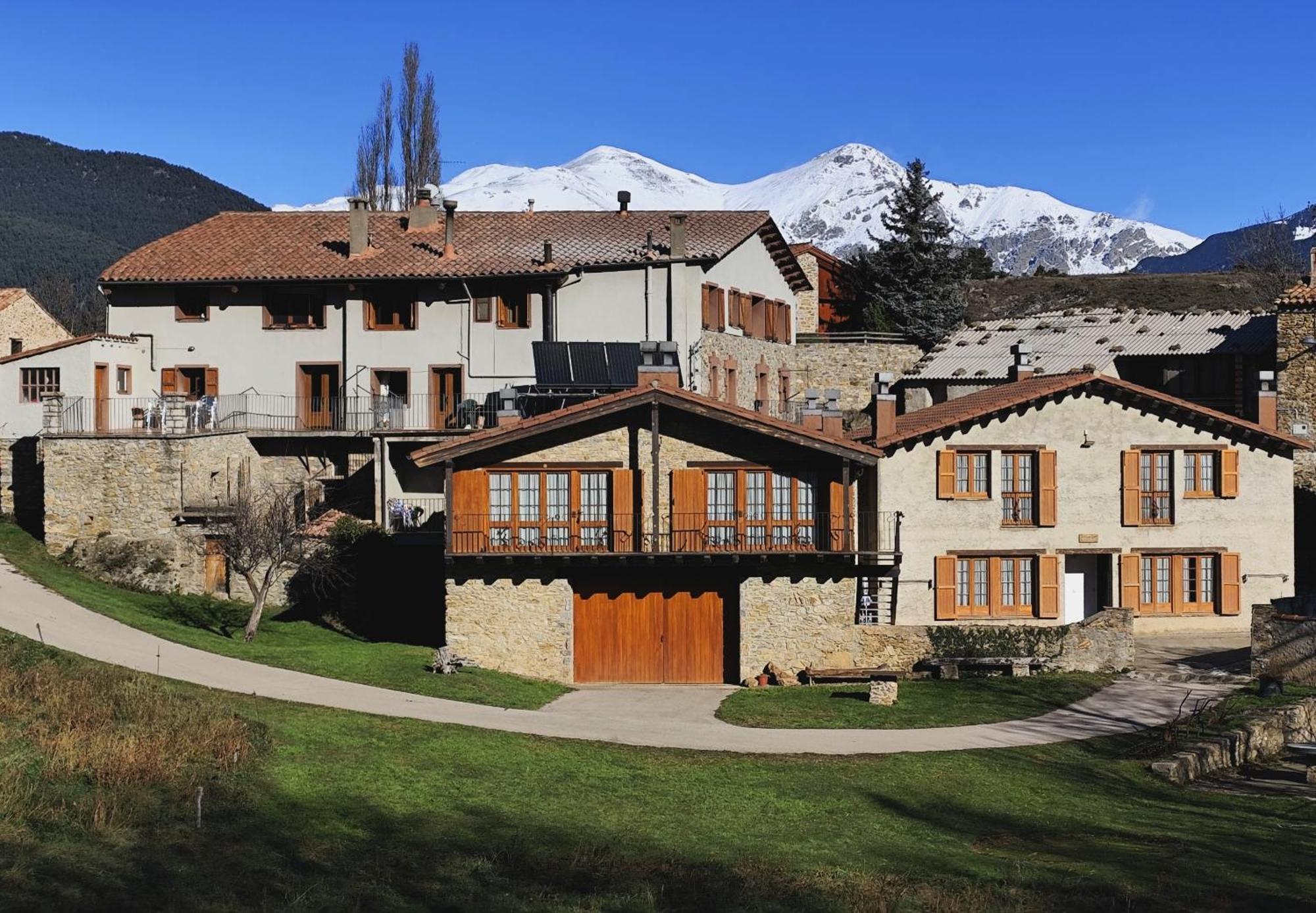 Can Tubau - Casa Rural - Apartaments Campelles Luaran gambar